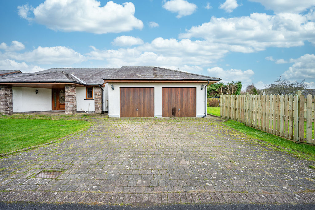 Garage and Driveway- click for photo gallery